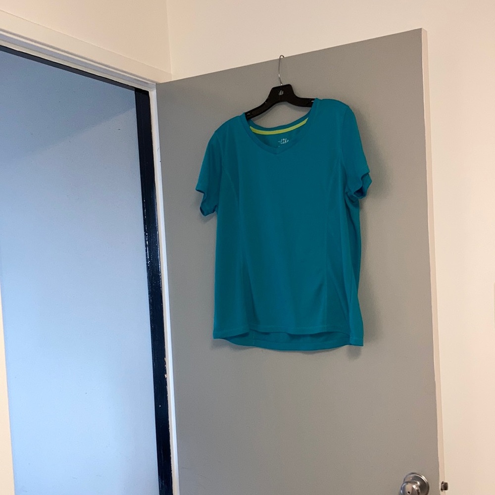 Brand new top